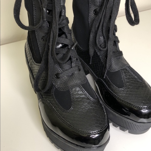 Combat boots - Picture 2 of 5
